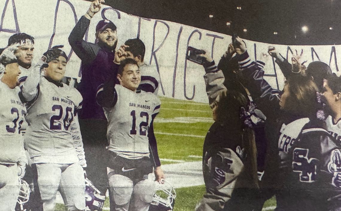 Game Rewind: Rattlers capture first district championship since 2003 in win over Austin Bowie