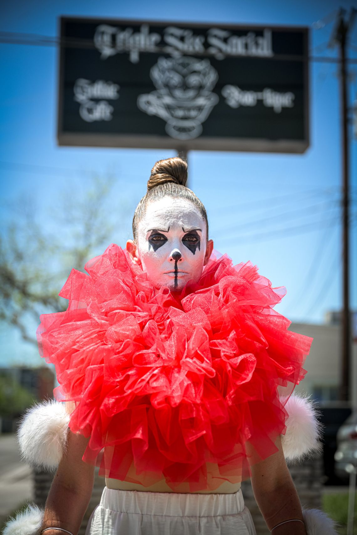 Glurpo Fest: Clownin’ around