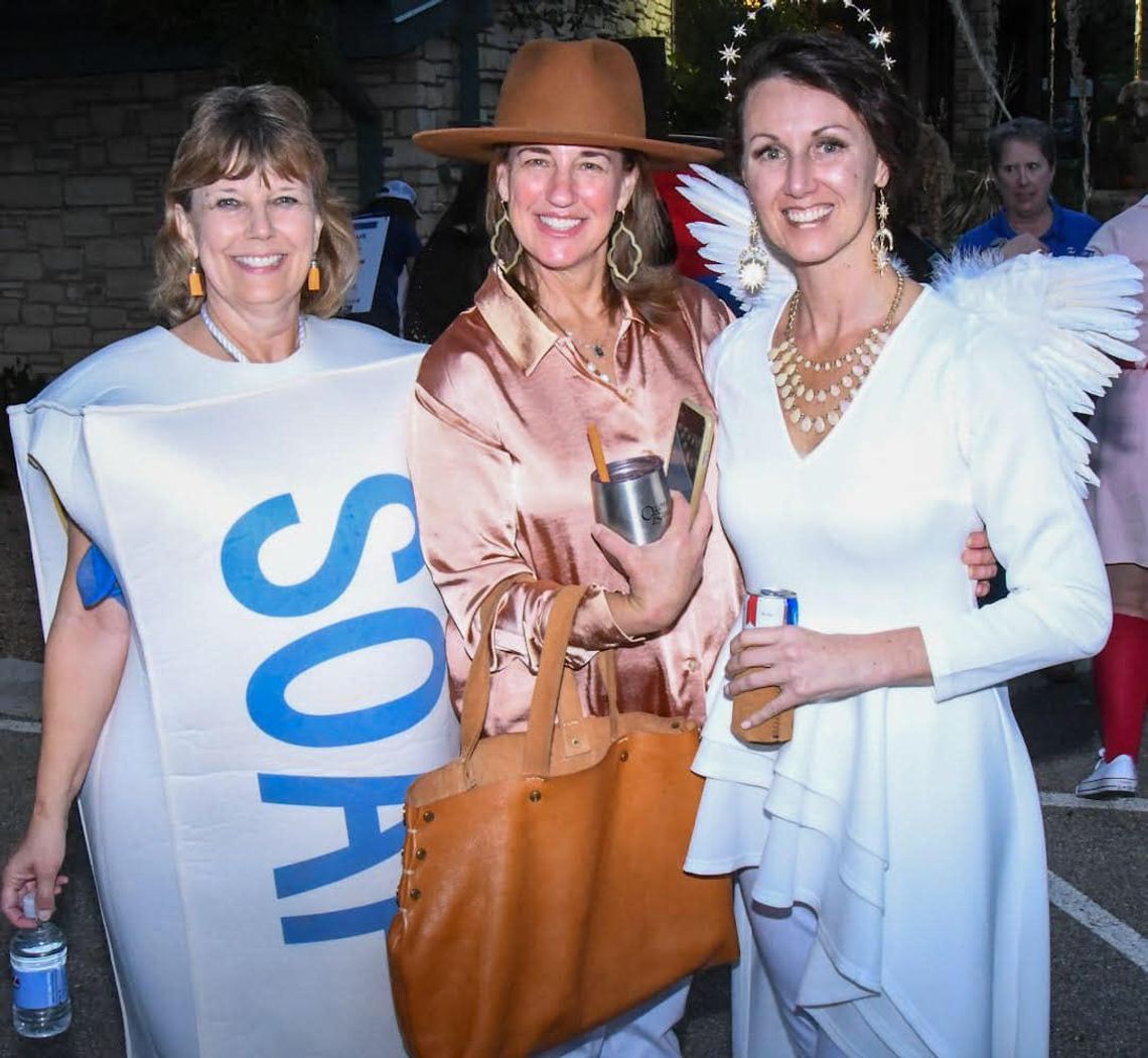 HALLOWEEN HI-JINKS: Wimberley Valley Chamber of Commerce hosts costume mixer 