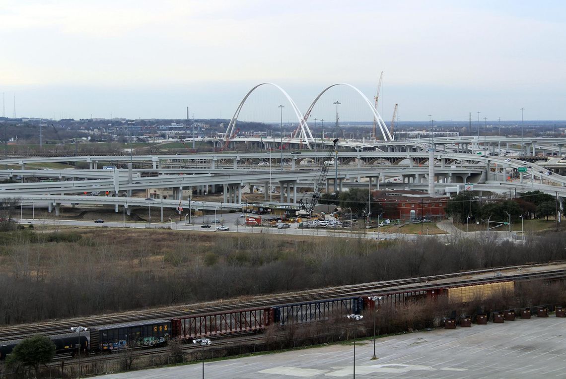 High-speed train between Dallas and Houston gets federal approval