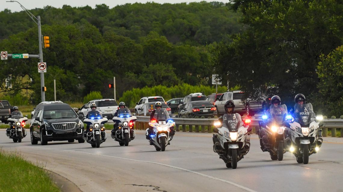 Hundreds gather to honor life of SMPD Officer Justin Putnam 