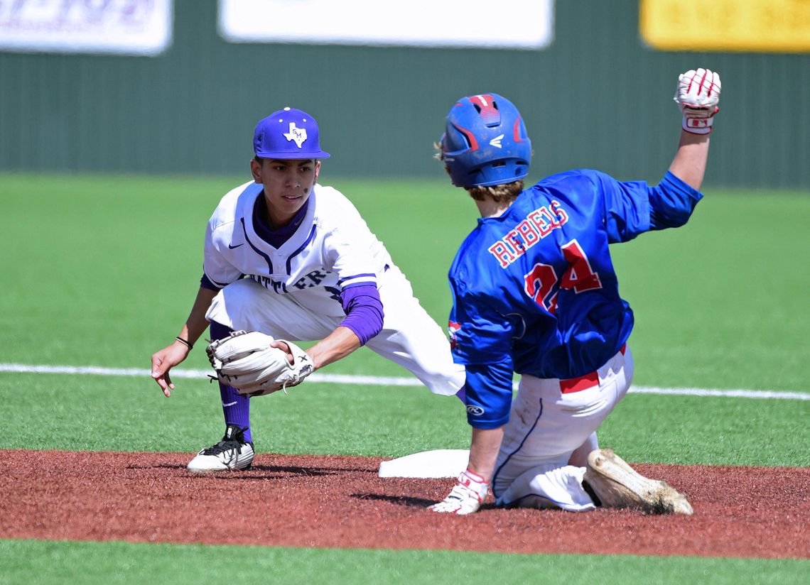 Isaac Mancias commits to Blinn College Buccaneers