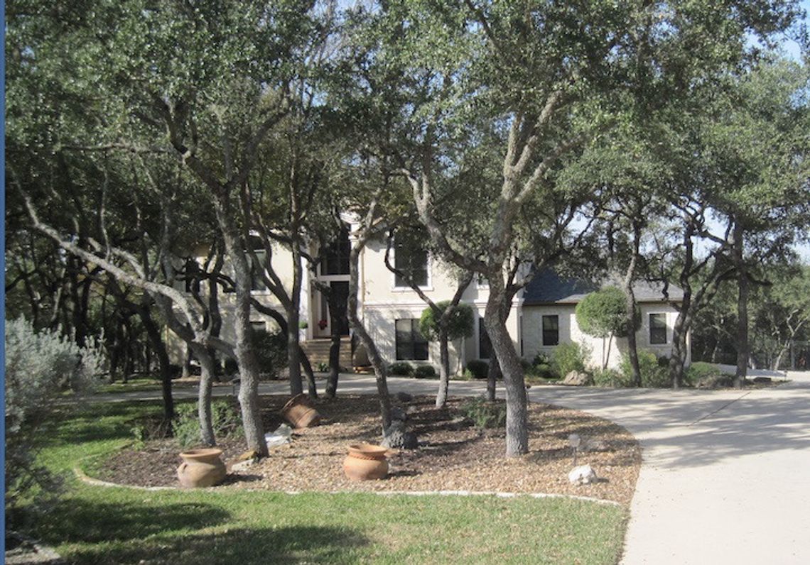 January Yard of the Month January Yard of the Month