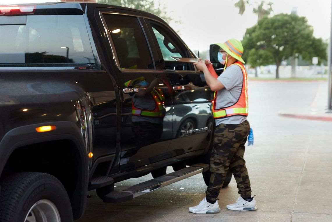 Joe Biden’s struggles along the Texas border raise questions about Democrats’ outreach there