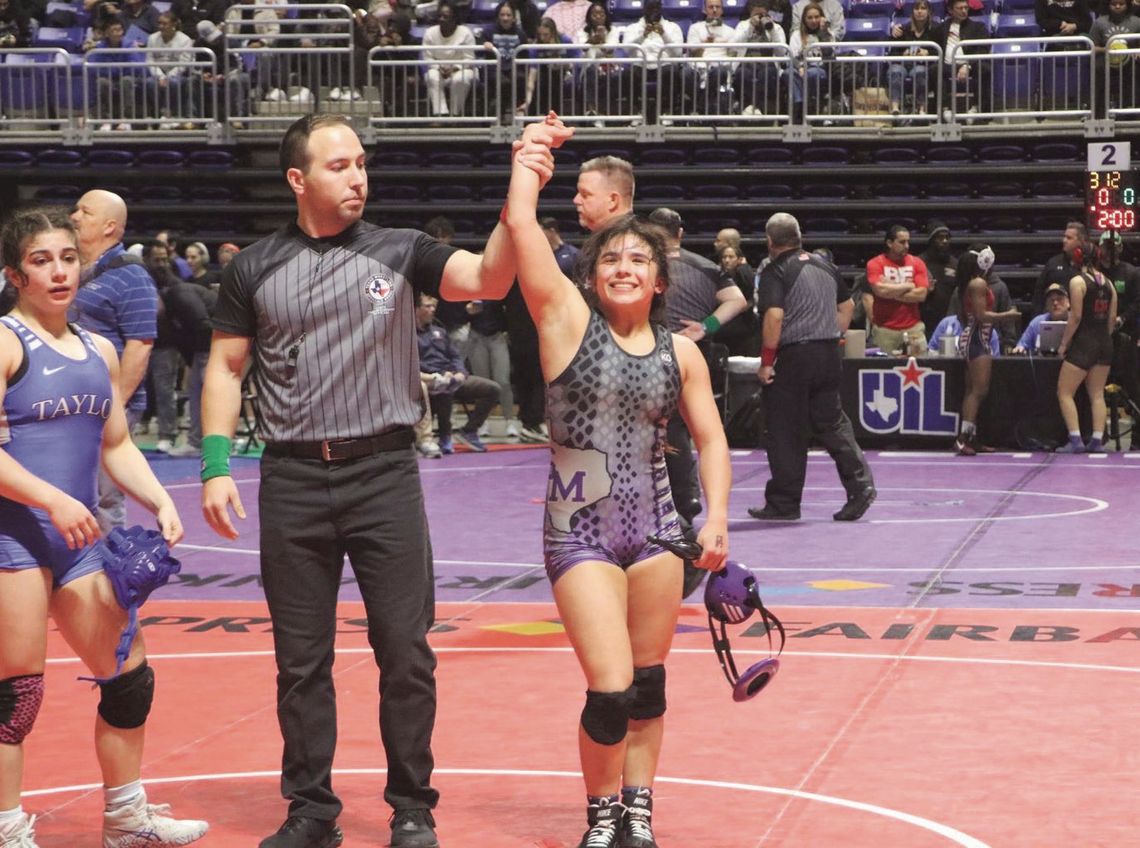 Juarez completes dominate season, winning silver at State