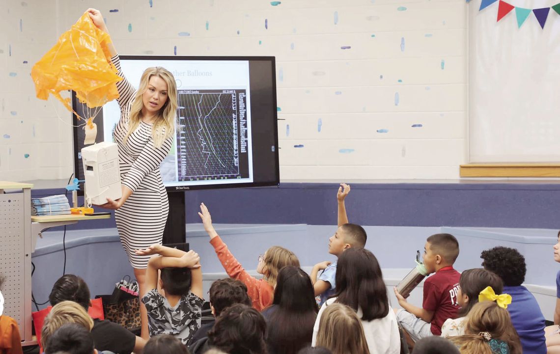 KXAN meteorologist Kristen Currie visits Bowie Elementary
