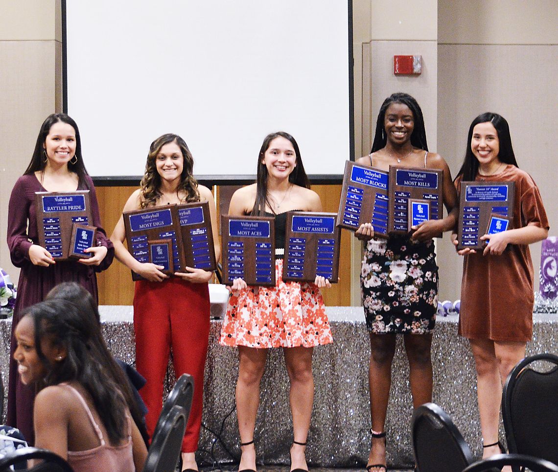 Lady Rattlers begin district play with 3-0 sweep of Bowie