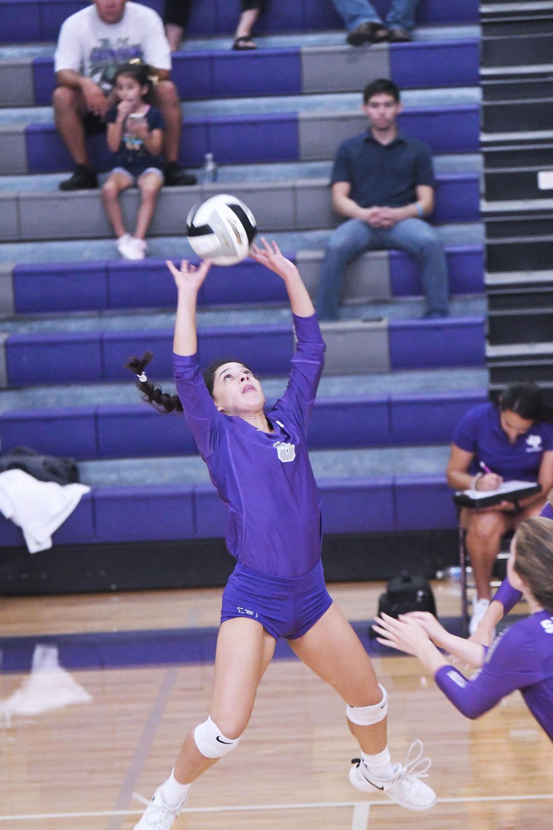 Lady Rattlers close out first district cycle with loss to Cougarettes