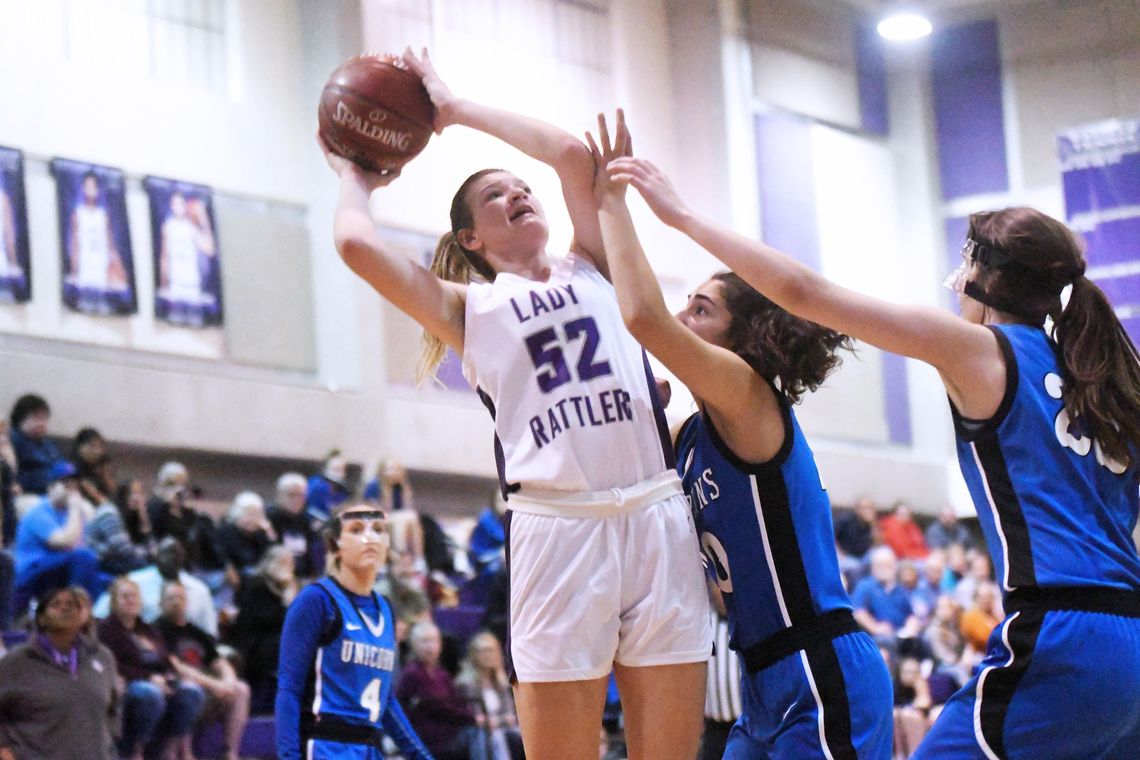 Lady Rattlers grab largest win in district play over New Braunfels