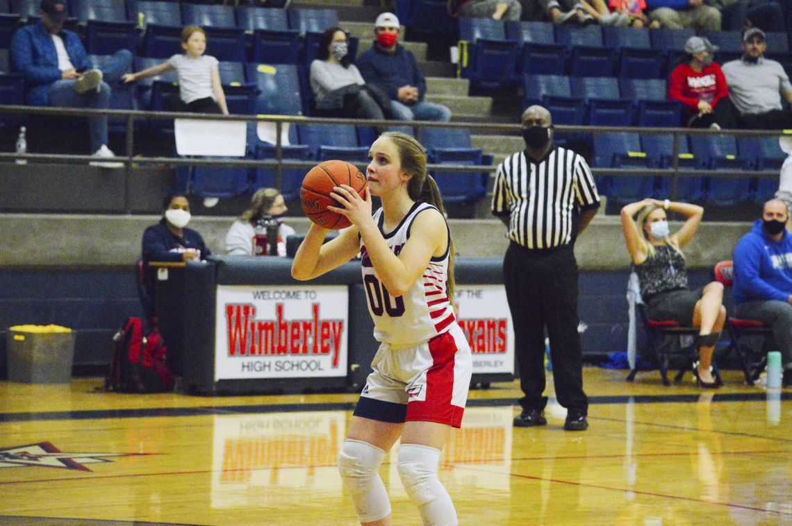 Lady Texans look to capture first bi-district title in five years 