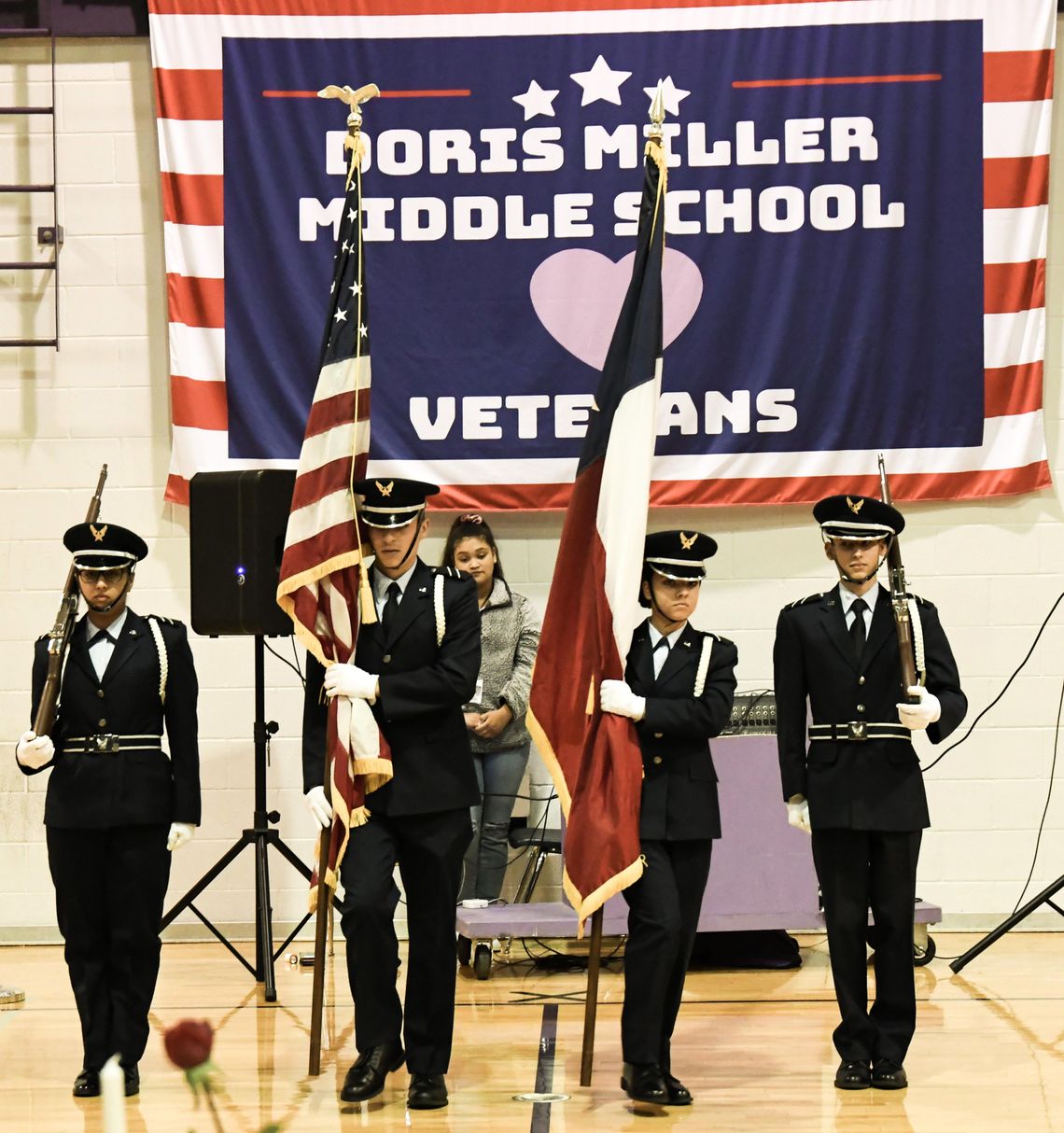 Miller Middle School honors veterans at annual ceremony