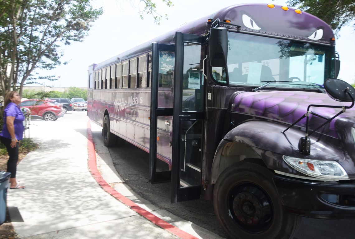Mobile meal bus provides summer lunches for SMCISD students 