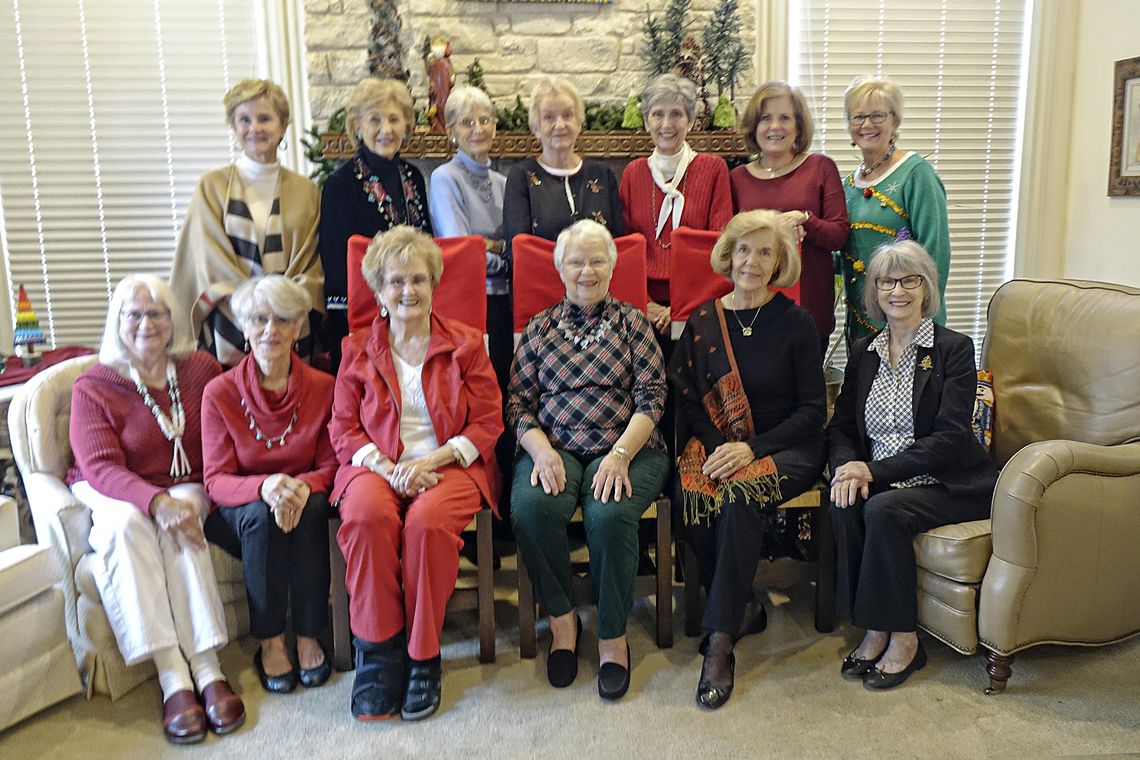 Mountain Laurel Garden Club serves Cottage Kitchen Luncheon