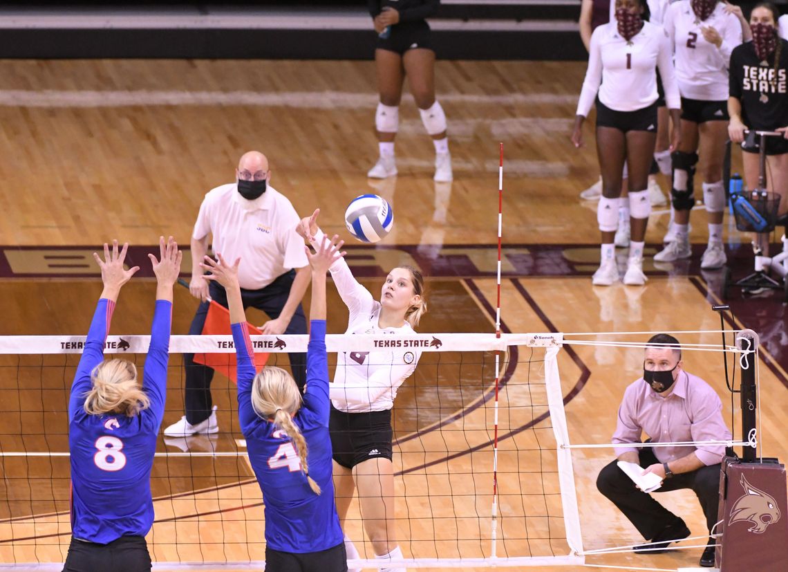 No. 11 Texas State upset in regular season finale by UT Arlington