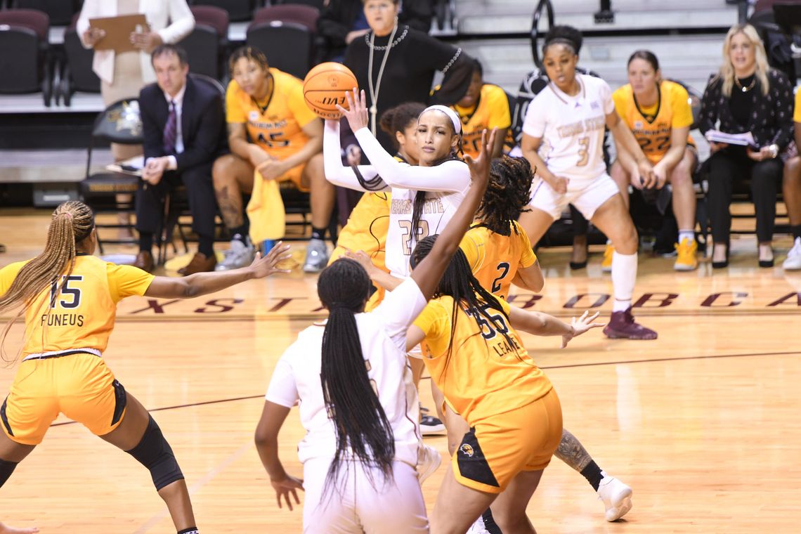 OVERTIME THRILLER: Texas State edges out Golden Eagles, 62-52