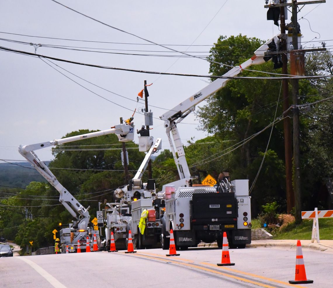 POWERING THE NEIGHBORHOOD POWERING THE NEIGHBORHOOD
