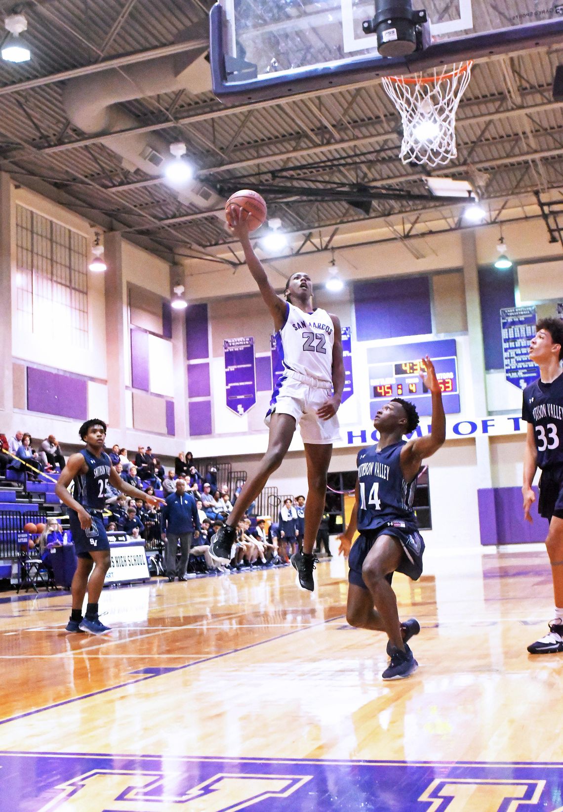 Rattlers band together in 51-48 home win over Austin Akins