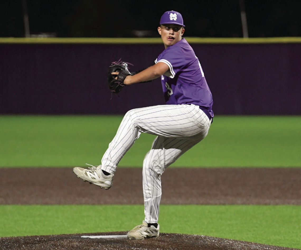 Rattlers battle Medina Valley in Bi-District