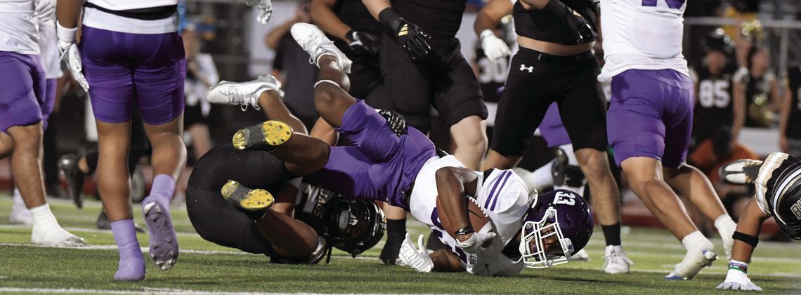 Rattlers battle the Buffaloes in search of first district win