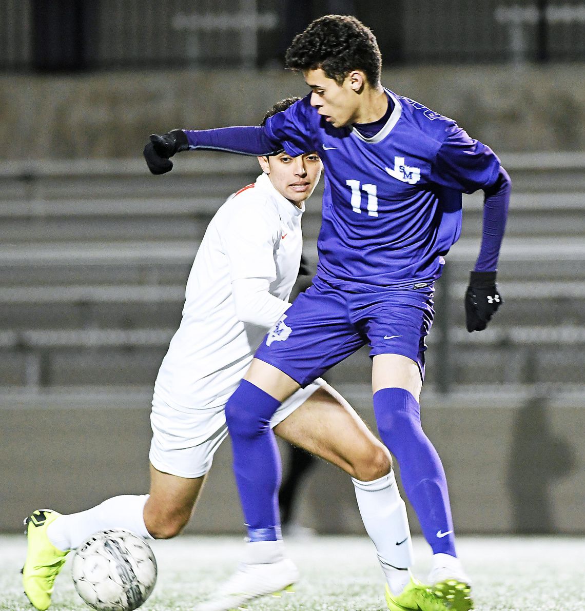 Rattlers begin second district round with win over Hornets