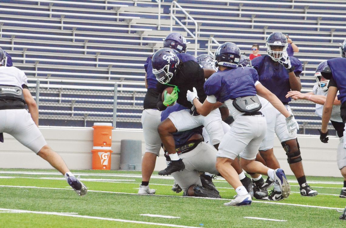 Rattlers continue to improve on offense and defense, prepare for Purple & White Spring Game