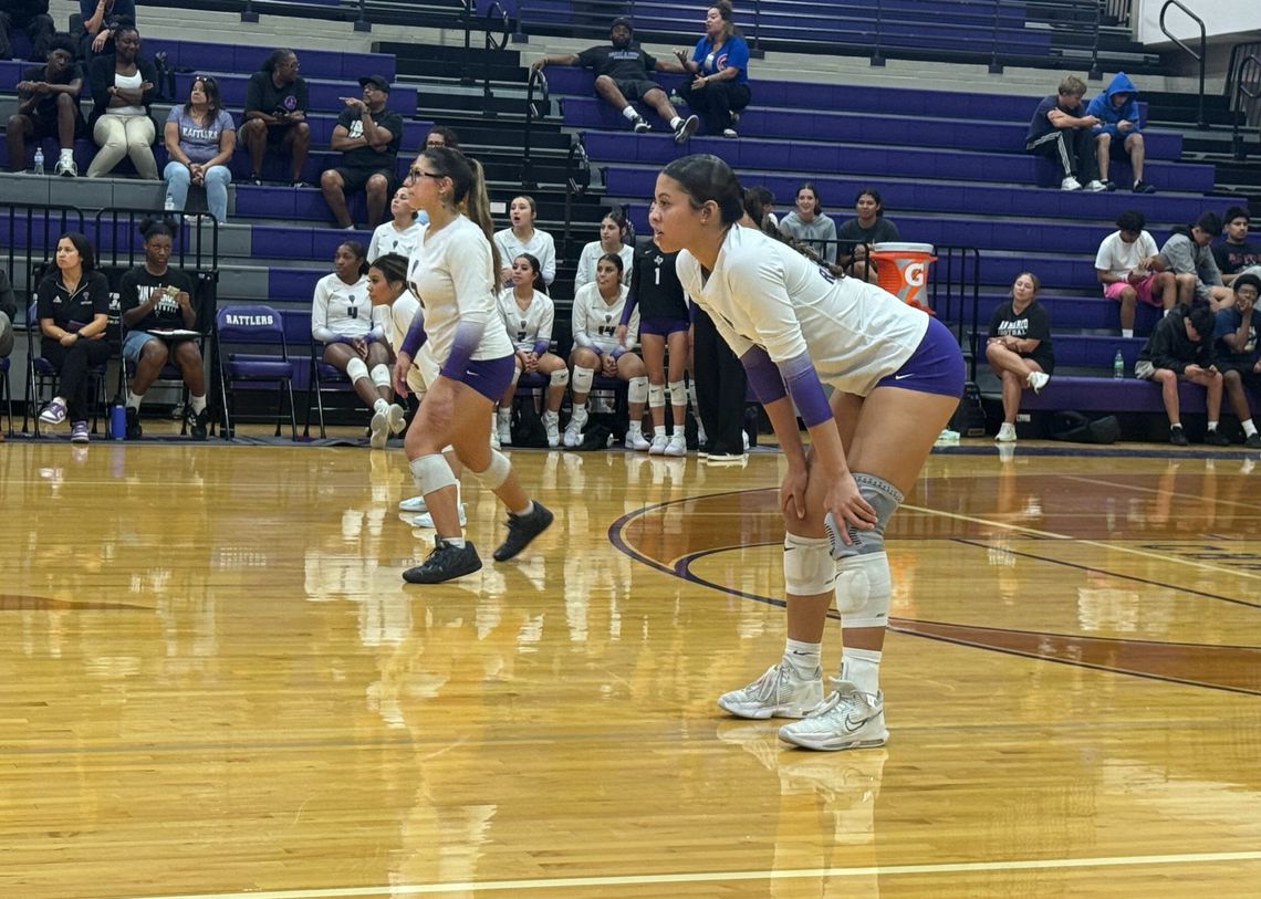 Rattlers fall at home against Canyon