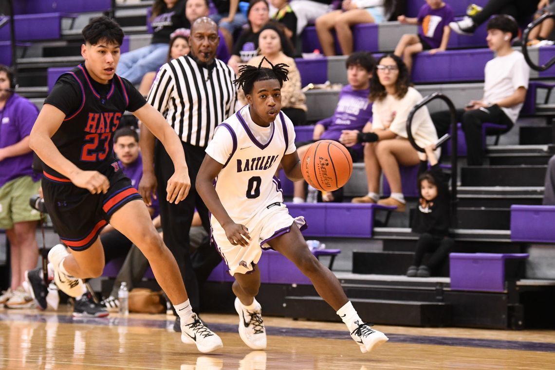 Rattlers fall to Hays in rivalry showdown Rattlers fall to Hays in rivalry showdown