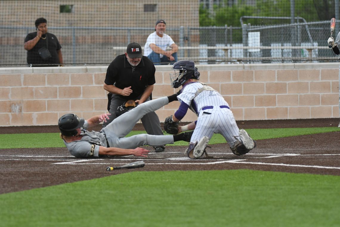 Rattlers rally to beat Buda Johnson in extras to complete sweep