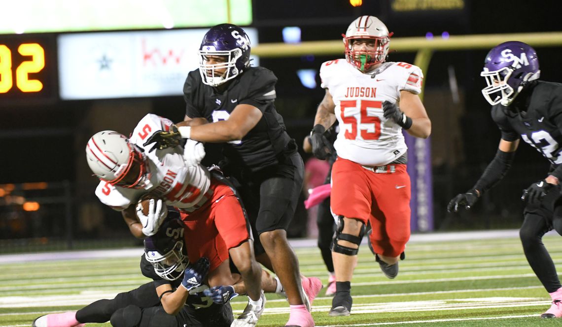 RATTLERS READY FOR RIVALRY VERSUS ROCKETS San Marcos to face former coach in game versus Judson RATTLERS READY FOR RIVALRY VERSUS ROCKETS San Marcos to face former coach in game versus Judson