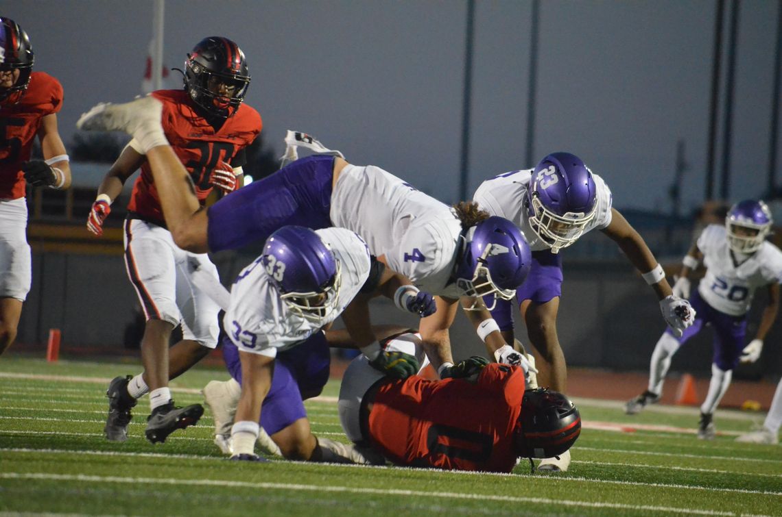 Rattlers score 52 unanswered for first road win of the season against San Antonio Wagner