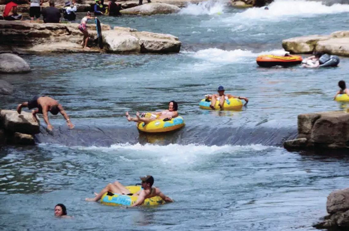 Rio Vista Park closed due to hundreds of unruly teens