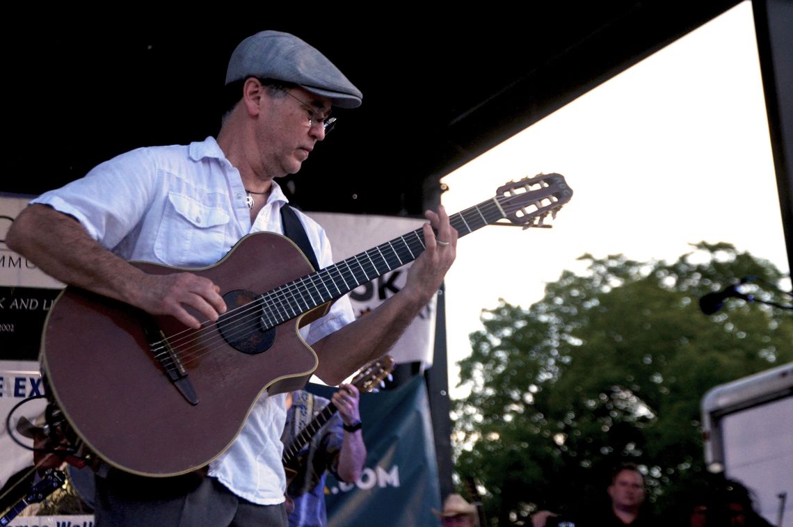 ROCKING THE PARK: Del Castillo performs at Summer in the Park concert series ROCKING THE PARK: Del Castillo performs at Summer in the Park concert series