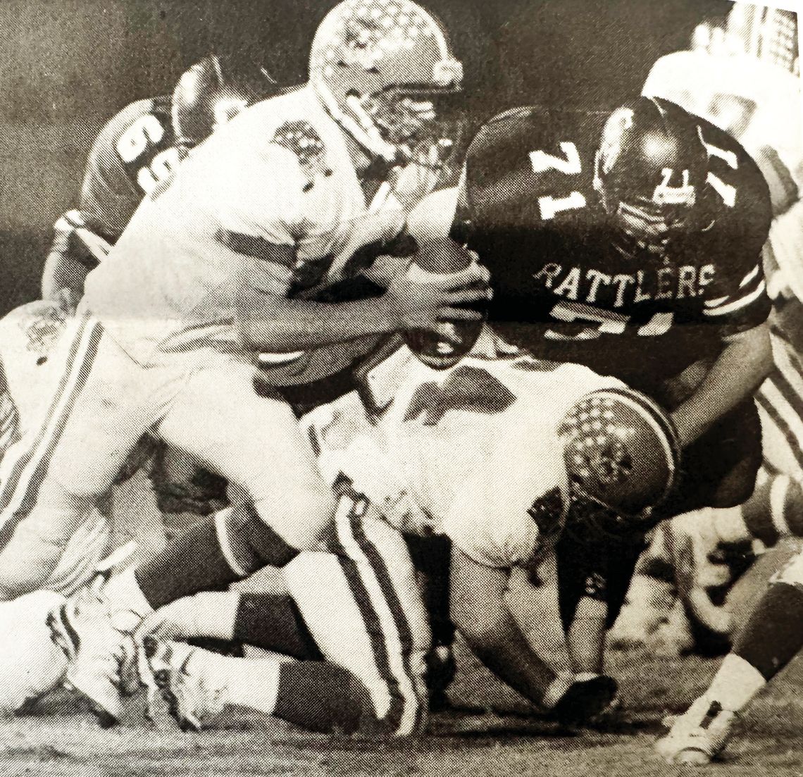 San Marcos and Hays battle for district crown in of front 16,300 San Marcos and Hays battle for district crown in of front 16,300