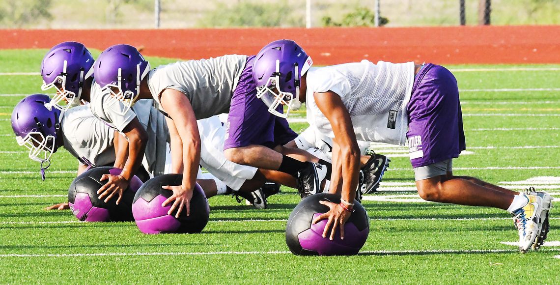 San Marcos boys’ basketball team puts on summer camp