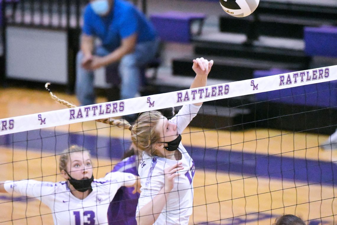 San Marcos edged out by state-ranked  Lake Travis, 3-2