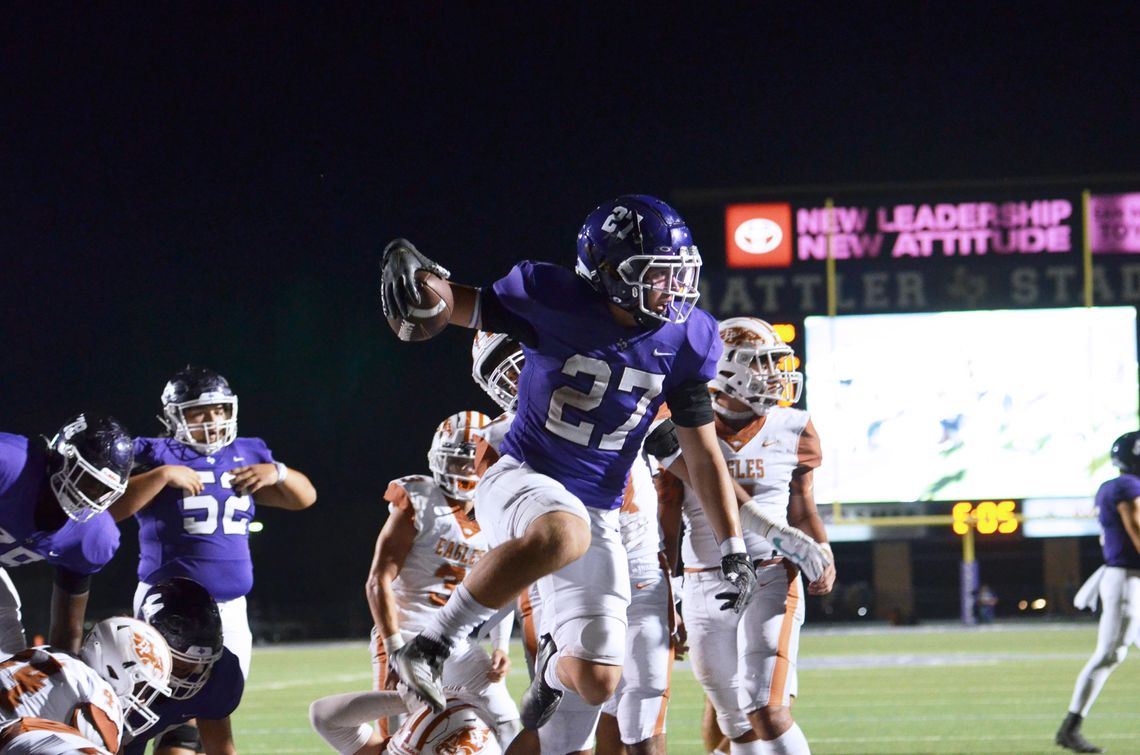 San Marcos set to battle No. 8 Cibolo Steele