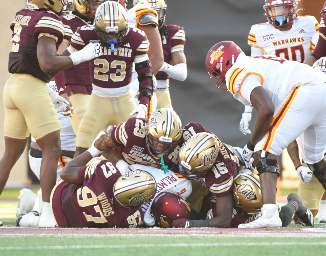 Season still alive: Bobcats fight off ULM in 31-14 win