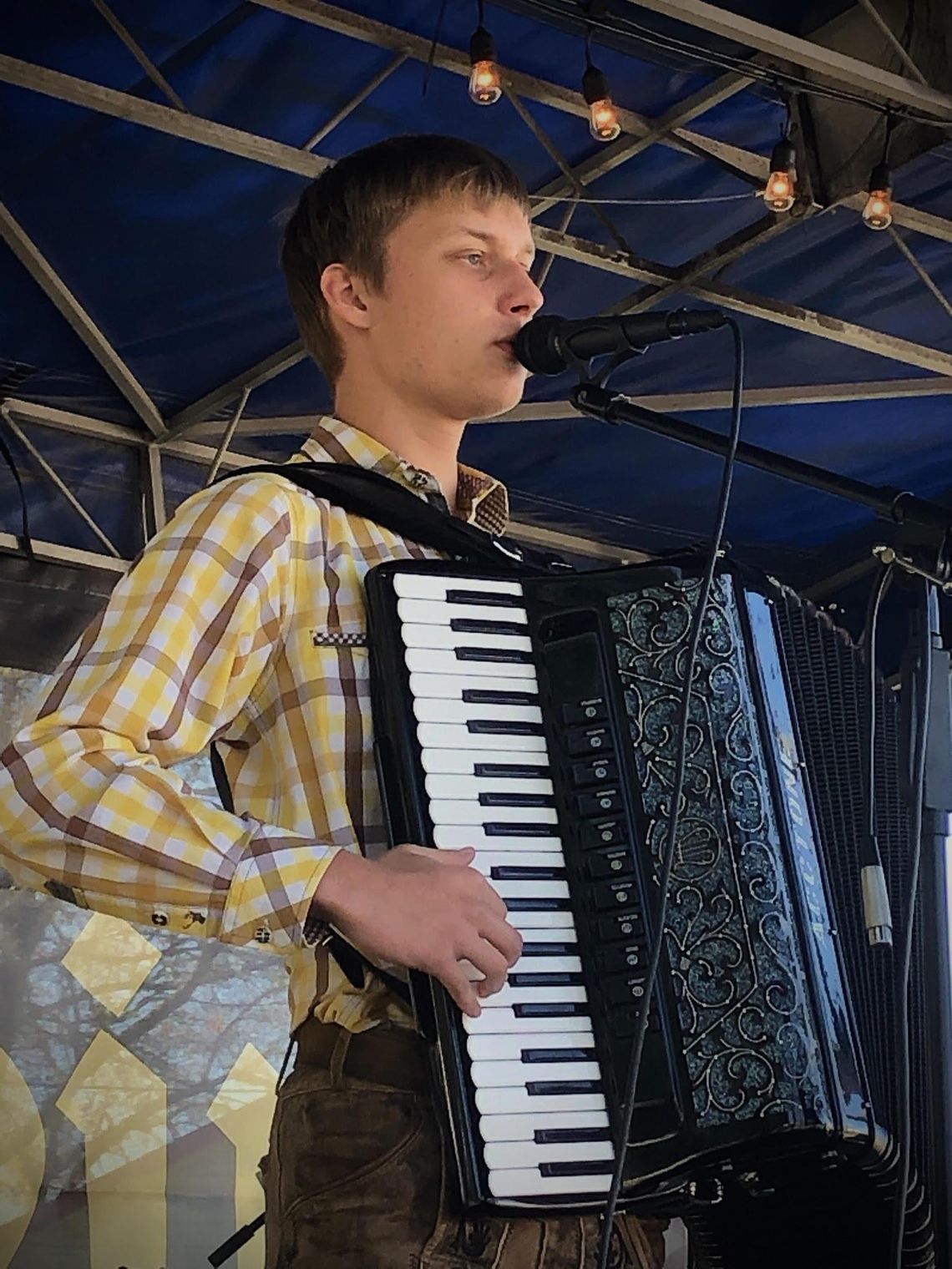 Seguin resident wins Big Squeeze  Statewide Accordion Competition