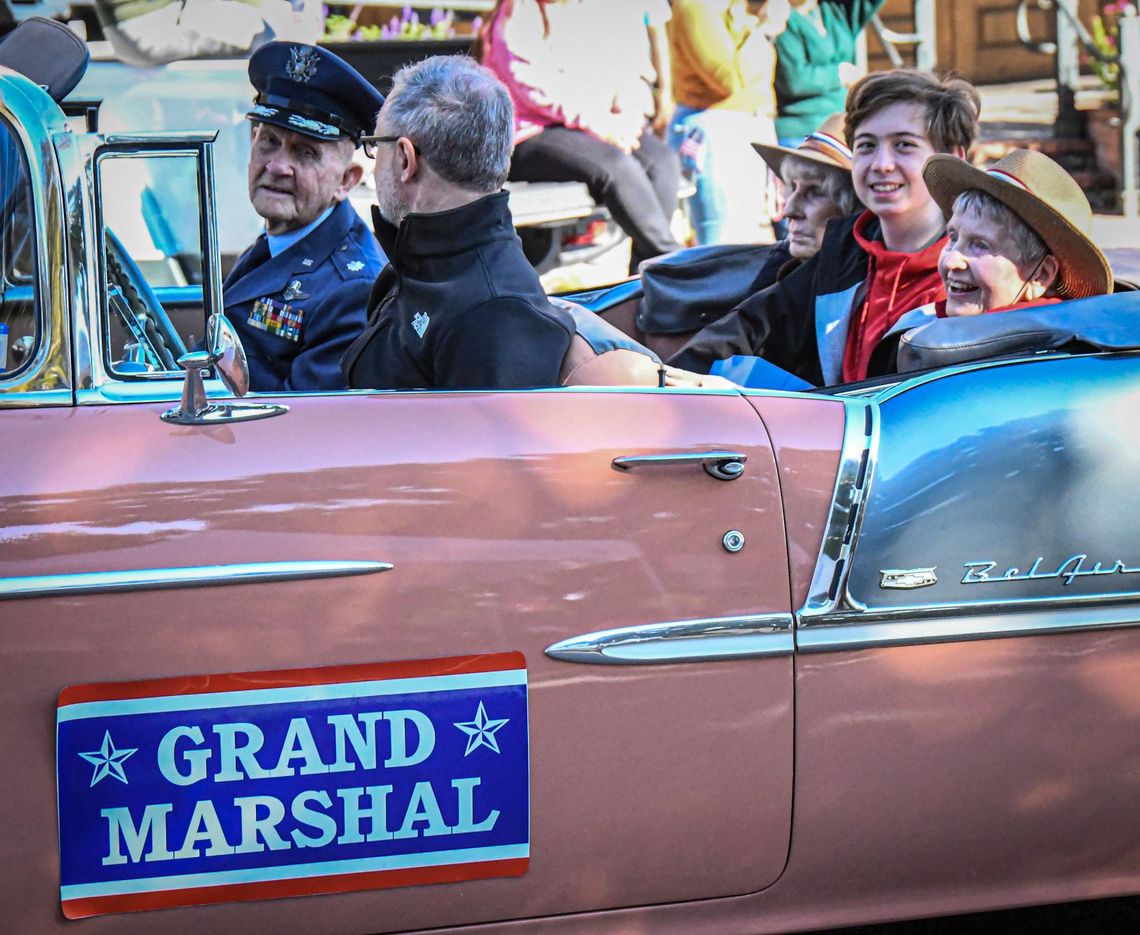 Sights from Saturday's Veterans Day Parade