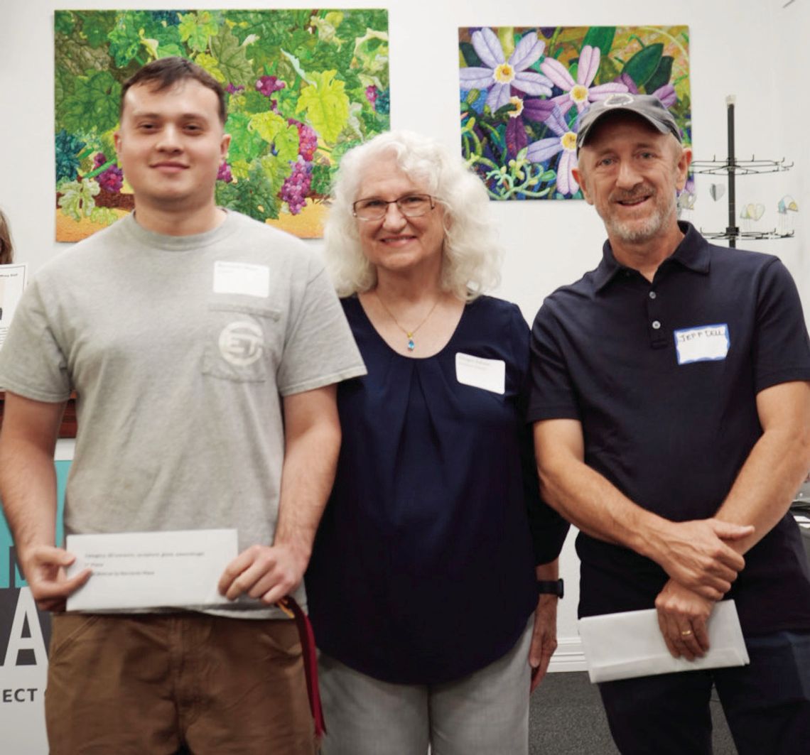 SMAL announces award show winners