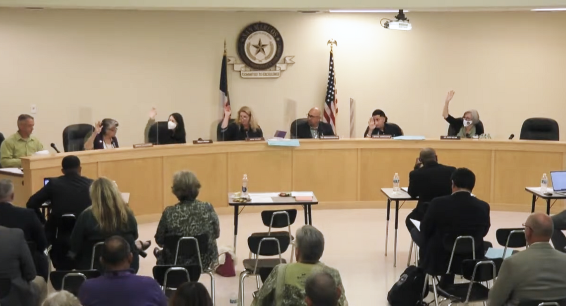 SMCISD board approves pay raises for employees SMCISD board approves pay raises for employees