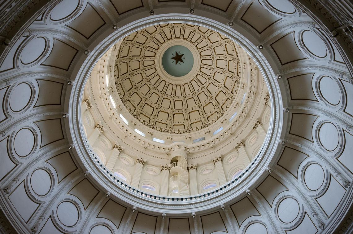 State’s top elected officials take oaths of office at inauguration