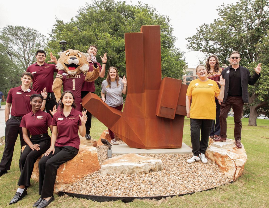 ‘States Up’ statue unveiled on Texas State campus
