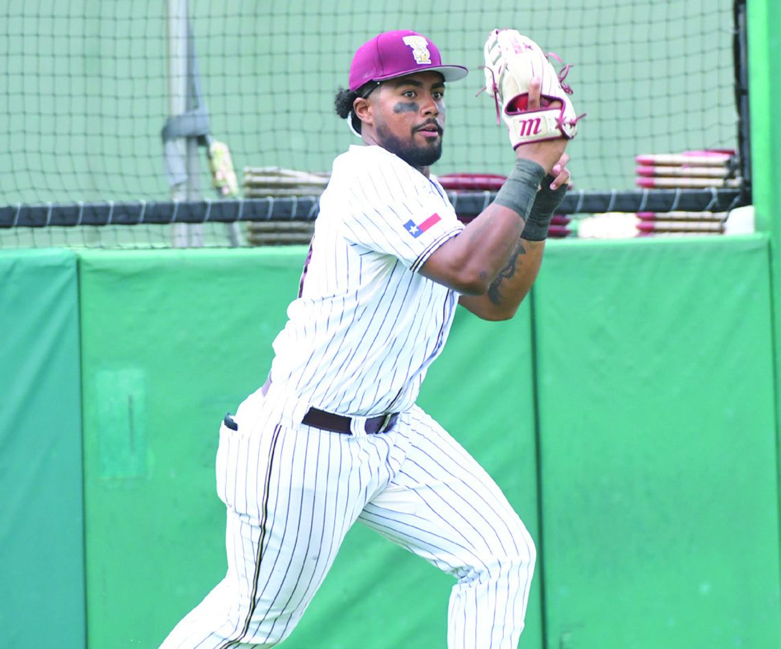 Stewart and Strood win weekly conference award