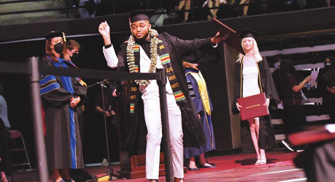 SUMMERTIME CELEBRATION: Over 1,600 graduates take part in summer commencement at Texas State SUMMERTIME CELEBRATION