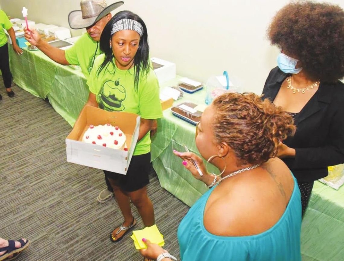 Sweet time had at Garland Warren, Nelvia L. Burleson Memorial Cake Auction