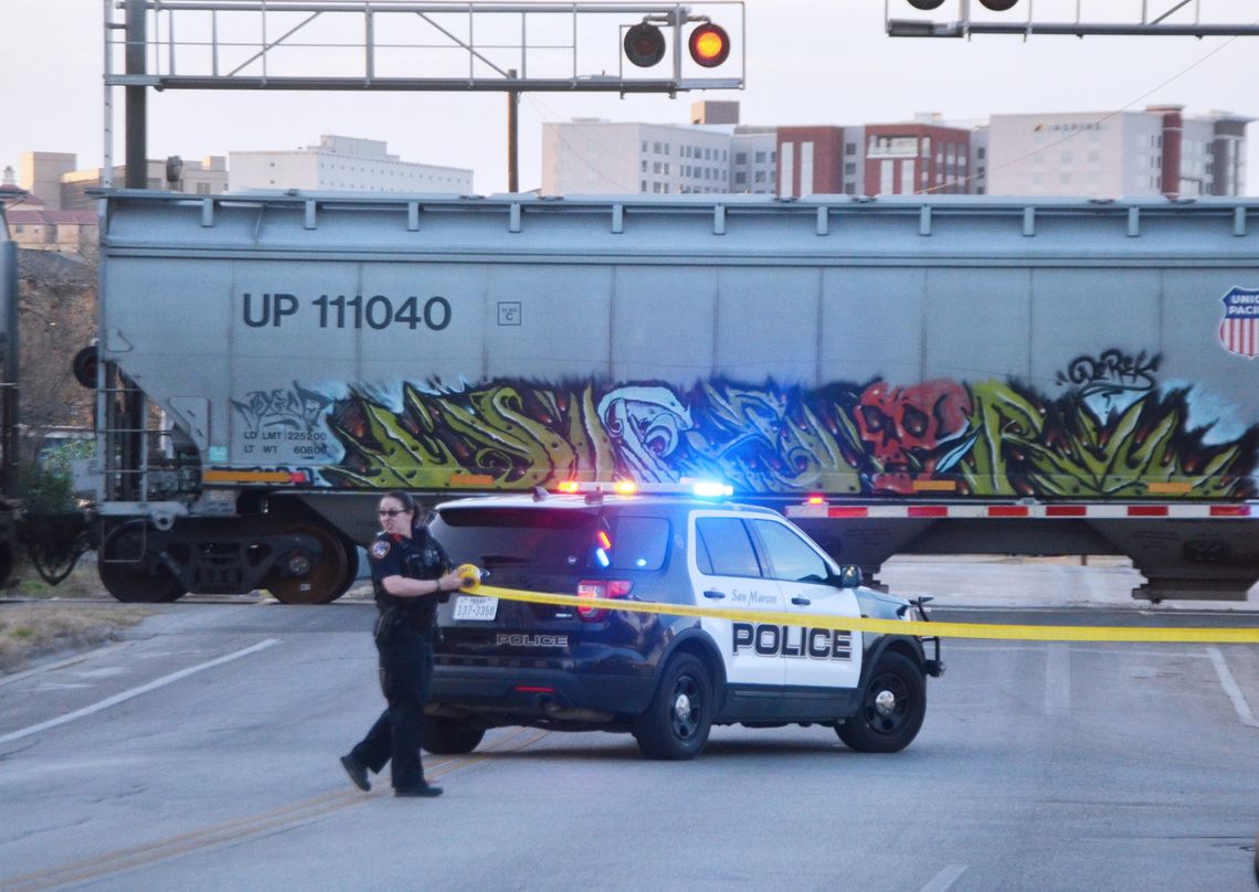 Teen killed after struck by train in San Marcos 