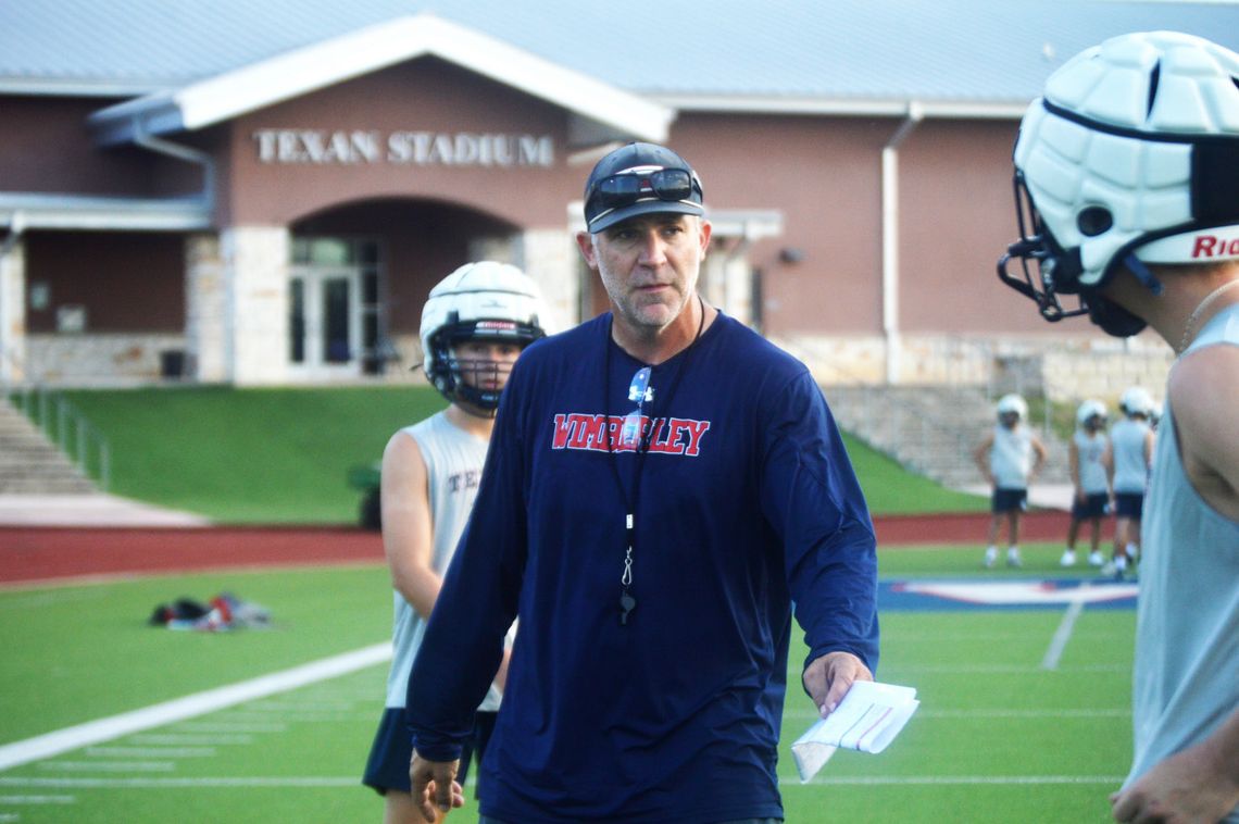 Texans start fall camp under new leadership