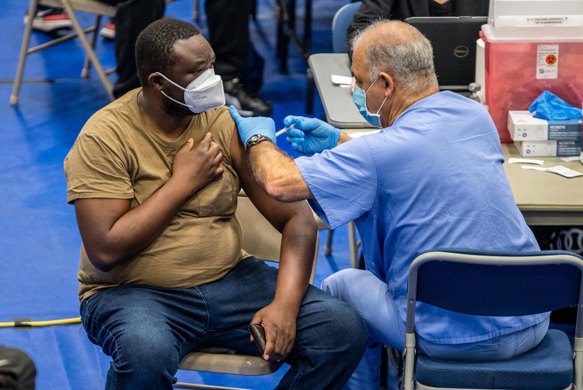 Texas’ decentralized, internet-reliant system for vaccine appointments leaves many eligible people unable to access a shot Texas’ decentralized, internet-reliant system for vaccine appointments leaves many eligible people unable to access a shot