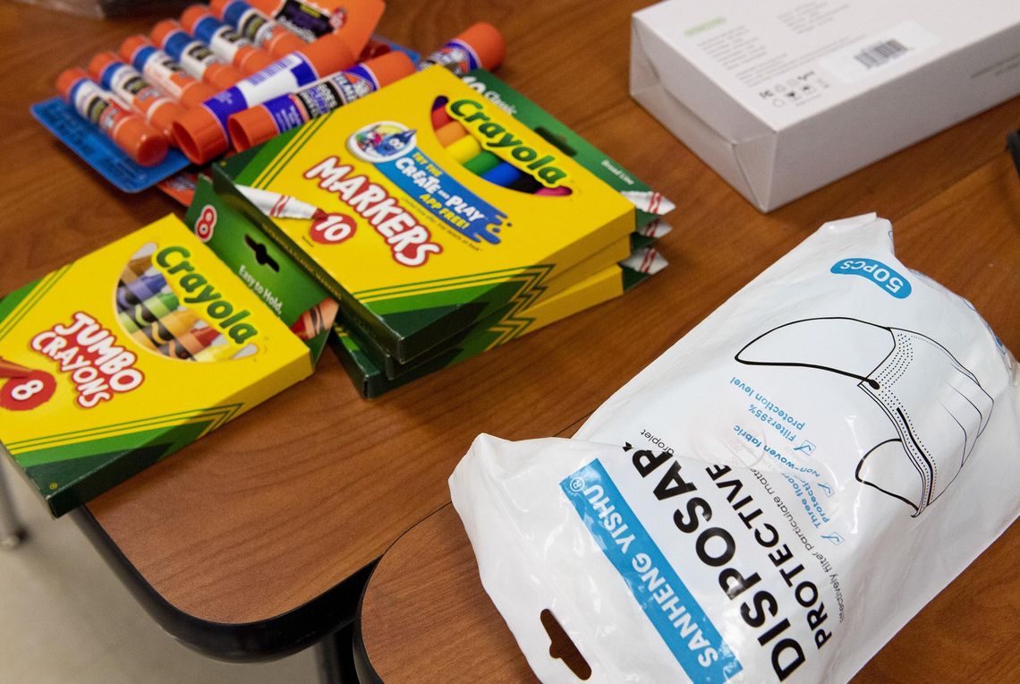 Texas schools must file weekly reports with state on COVID-19 cases